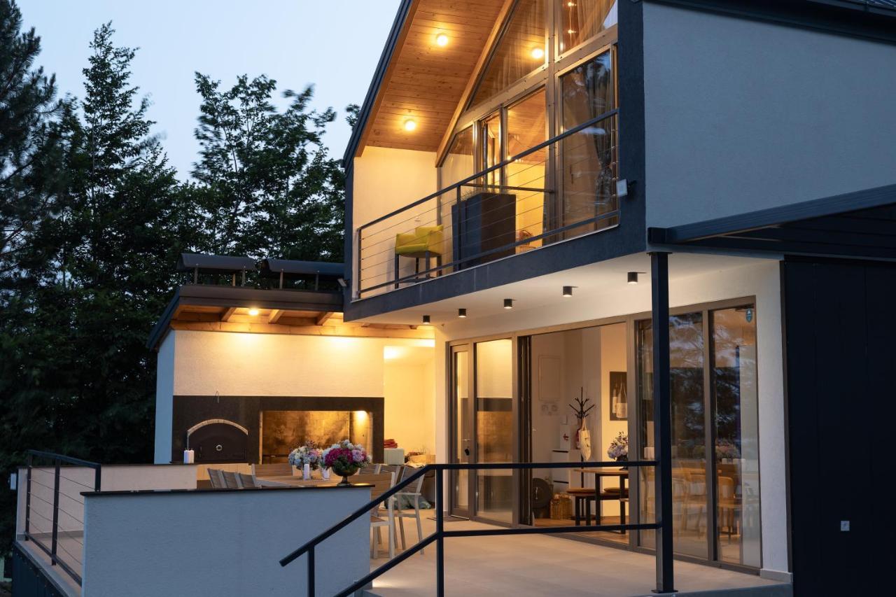 Villa Copanjek *